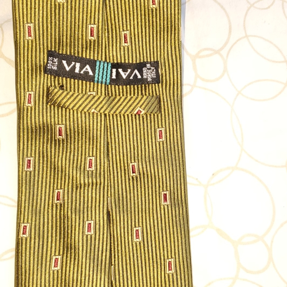 VIA TIE - Picture 3 of 8